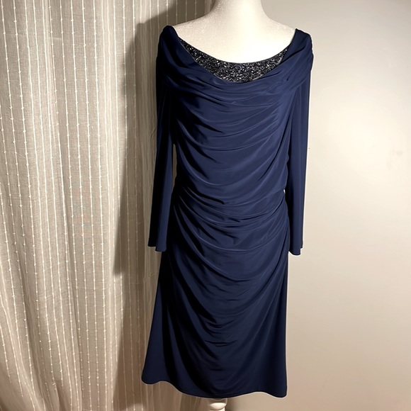 Adrianna Papell Formal Blue Cocktail Dress Tulle and Beadwork Size  12 - Picture 2 of 10